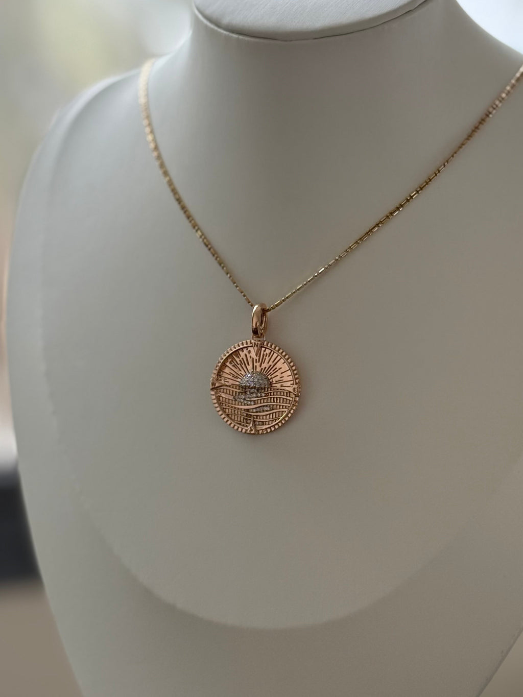 SUNRISE REFLECTIONS PENDANT